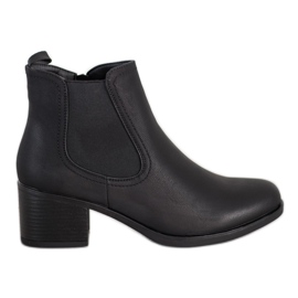 J. Star Botas en un poste bajo negro