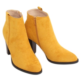 Tacones altos clásicos UK09P Amarillo miel