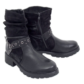 Negro 4514 Botas negras en el protector