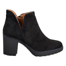 Bella Paris Botines de ante con corte negro