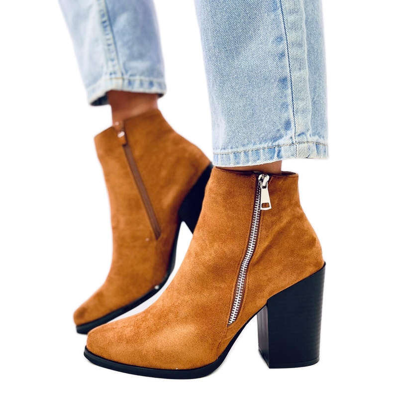 Camel TX-1873 Botas de tacón ancho camel marrón