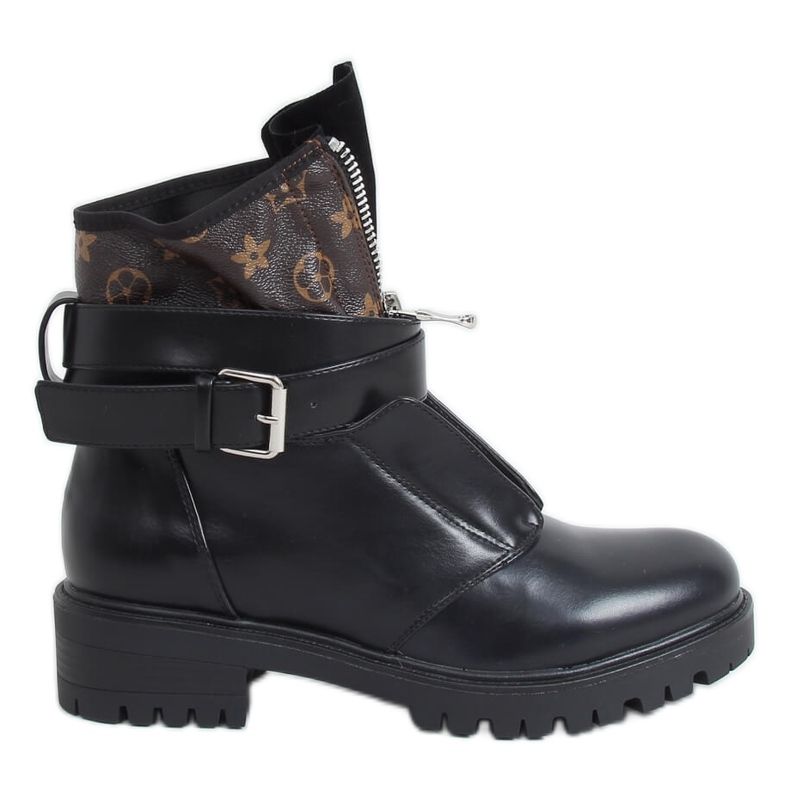 Botas negras en el protector NC1053 Negro marrón