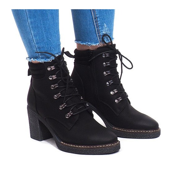 Botas con Cordones 2873 Negro