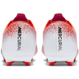 Calzado de fútbol Nike Mercurial Vapor 12 Academy Mg AH7375 801 multicolor rojo