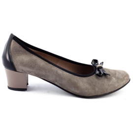 Maxoni Zapatos de salón para mujer en el puesto 1634 marrón