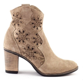 Olivier Tacones altos calados Lena beige claro