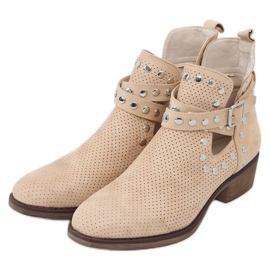 Botas cortadas con tachuelas beige NS196P Beige Botas cortadas con tachuelas beige NS196P Beige
