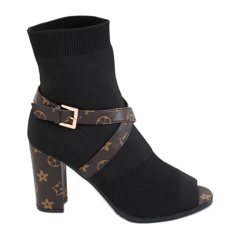 Tacones altos negros con punta abierta NS183 Black