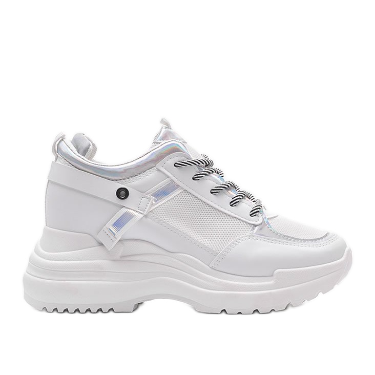 Zapatillas blancas sobre suela gruesa de Johan blanco