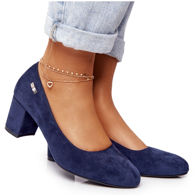 Zapatos De Salón De Ante En Una Barra Sergio Leone Azul Marino