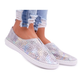 Inserta de comodidad de zapatillas de cuero gris para mujeres