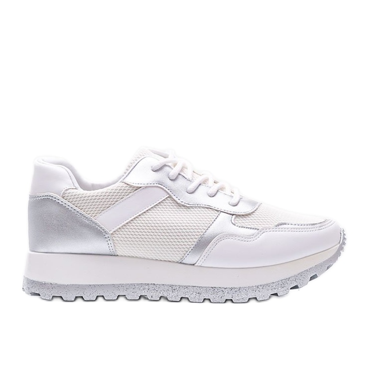 Zapatillas blancas de Antonia blanco