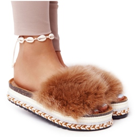 PS1 Pantuflas Camel Adventure con plataforma y pelo marrón multicolor