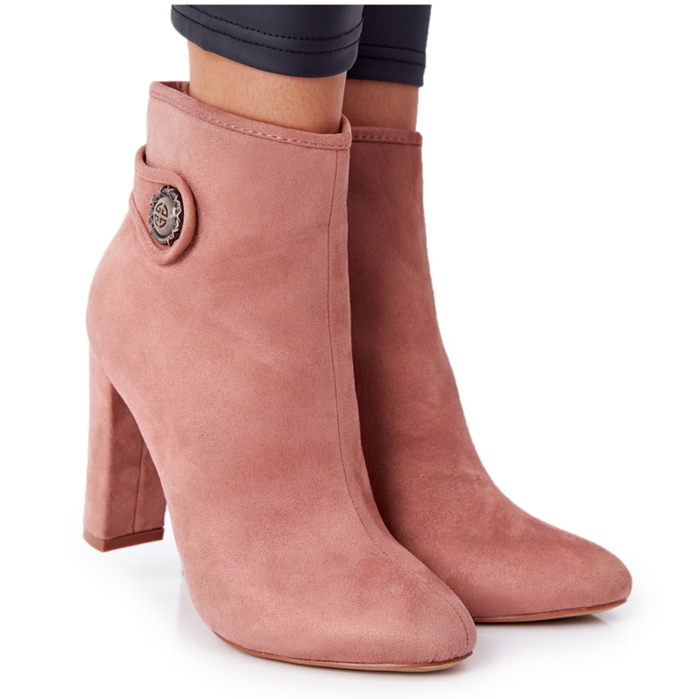 Botas clásicas en un poste Lu Boo Pink rosado