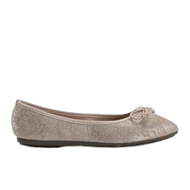 Bailarinas de encaje beige de Alessandra Bailarinas de encaje beige de Alessandra