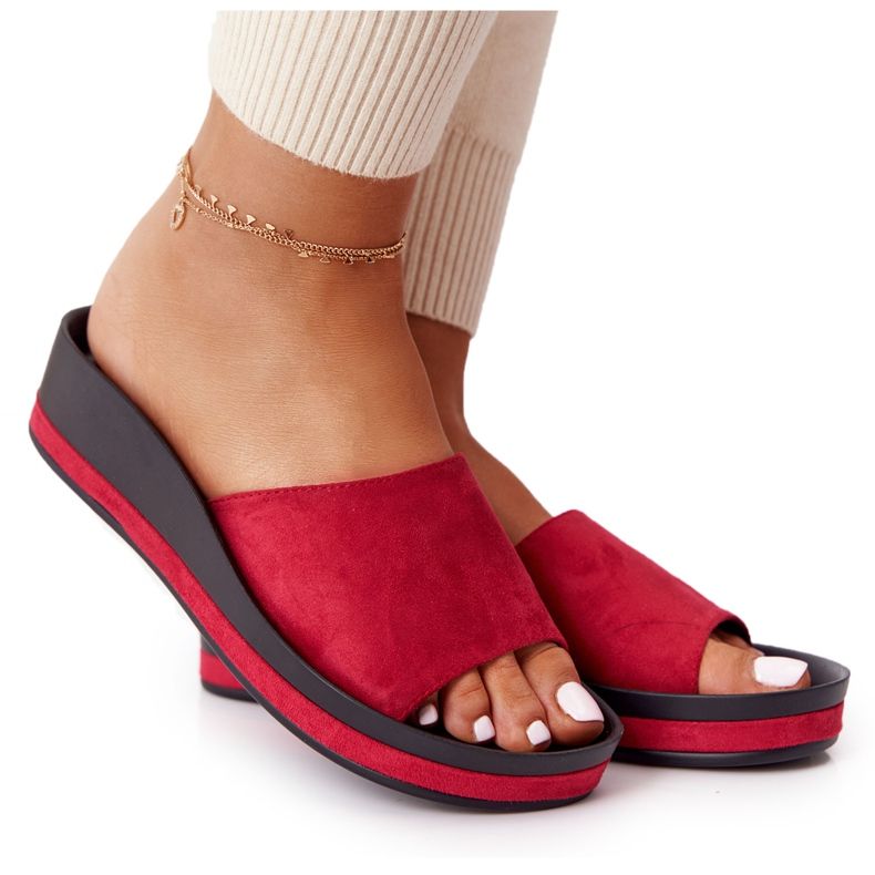 Pantuflas Con Cuña Vinceza 21-17113 Rojo negro