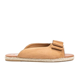 Zapatillas beige con lazo April