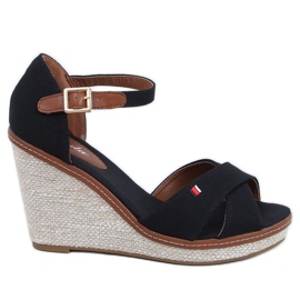 Sandalias negras con cuñas BL-70 Negro Sandalias negras con cuñas BL-70 Negro