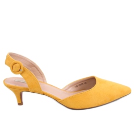 Salón de tacón bajo miel 1JB-19075 Amarillo