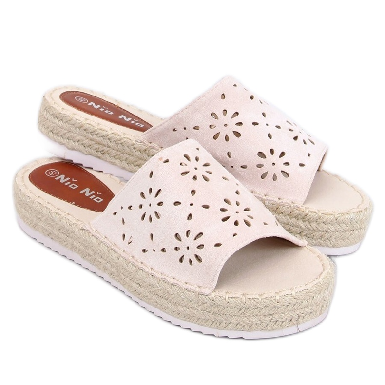 Alpargatas pantuflas caladas beige 99-62A Beige