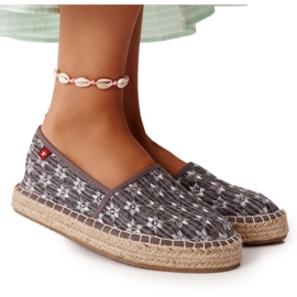 Alpargatas Con Plataforma Trenzada Big Star AA274680 Gris