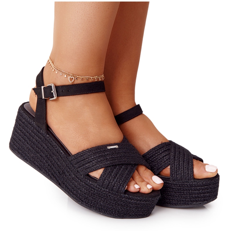 Sandalias negras de cuña con trenza Big Star FF274762 negro