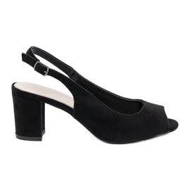 Goodin Sandalias de gamuza en un post negro