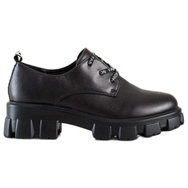 SHELOVET Zapato negro en la plataforma