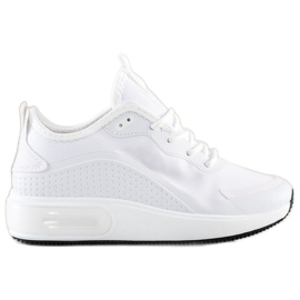 SHELOVET Zapatillas deportivas en la plataforma blanco