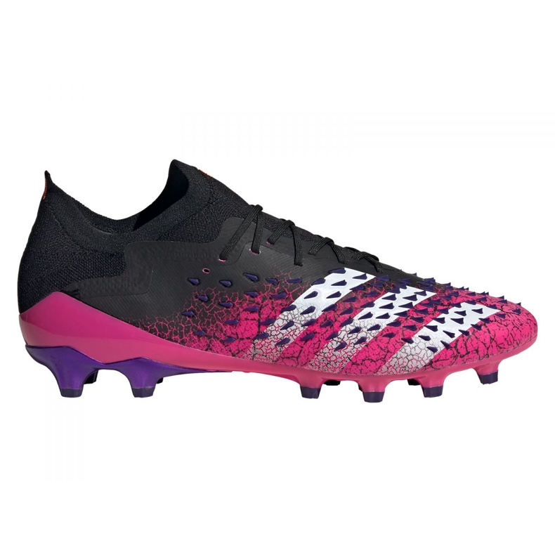 Botas de fútbol adidas Predator Freak.1 Low Ag M FZ3751 negro, negro, rosa negro