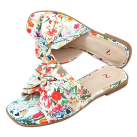Pantuflas florales de mujer JH163P Flower White multicolor