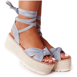 PS1 Sandalias atadas en una plataforma trenzada azul La Palma beige