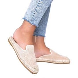 Chanclas beige Kinshasa con parte delantera incorporada