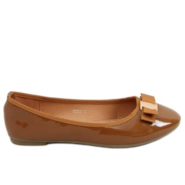 Bailarinas lacadas camel B2029 camel marrón Bailarinas lacadas camel B2029 camel marrón