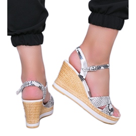 Sandalias de cuña blancas con estampado de piel de serpiente Peekaboo blanco