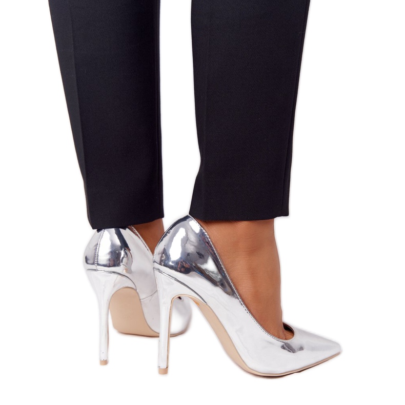 Elegantes Tacones Lacados Lu Boo Plata