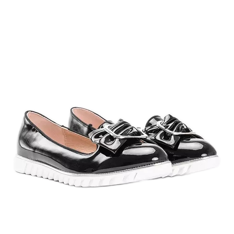 Mocasines lacados en negro con lazo Nemesise