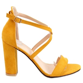 Sandalias en el poste miel GG-88P Amarillo