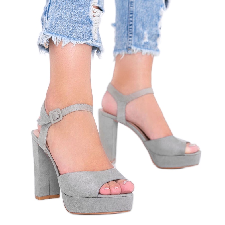 Sandalias grises en la plataforma LaBamba Sandalias grises en la plataforma LaBamba