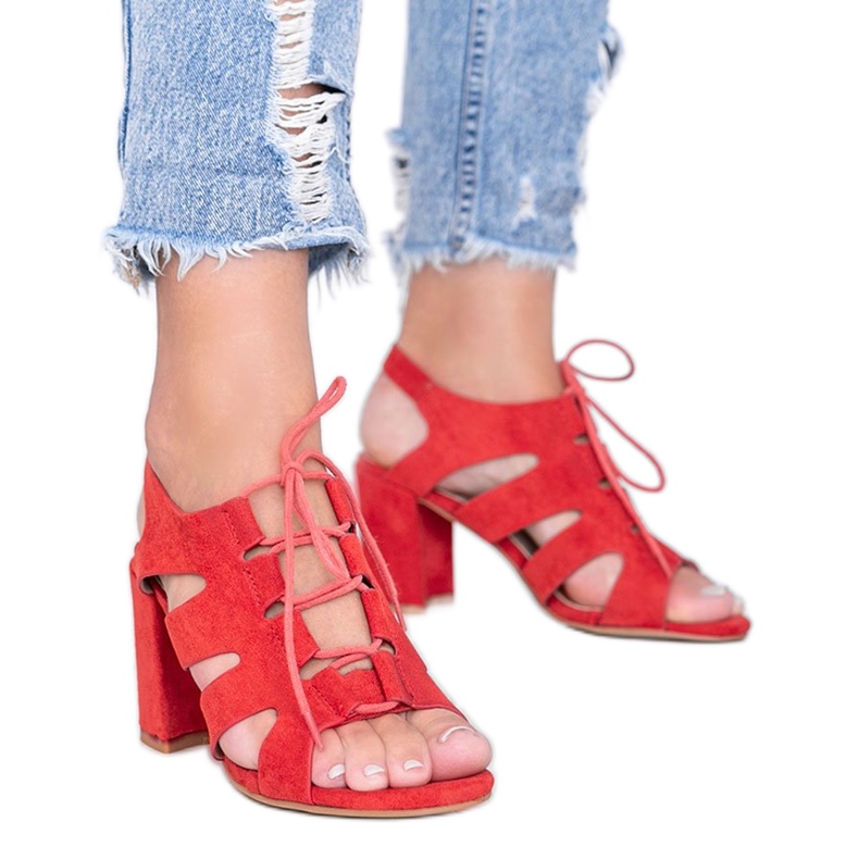 Sandalias rojas con cordones en el poste de Isabella rojo Sandalias rojas con cordones en el poste de Isabella rojo