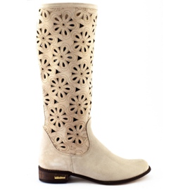 Olivier Botas de mujer caladas beige claro