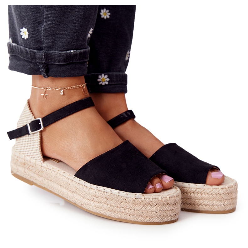 Sandalias negras Megara negras en la plataforma trenzada beige negro