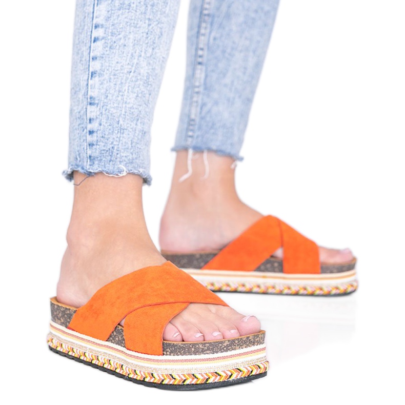 Zapatillas naranjas con suela decorativa Riri