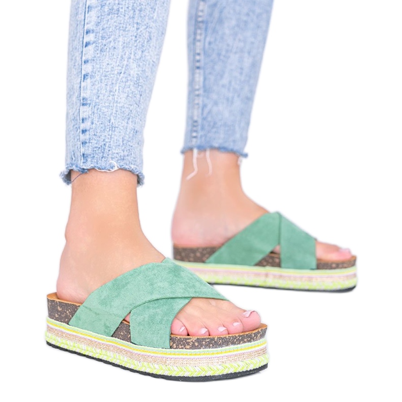 Zapatillas verdes con suela decorativa Riri