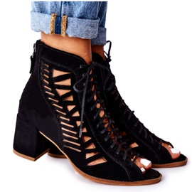 Botas de ante calado Maciejka Rojo 04040-01 Negro
