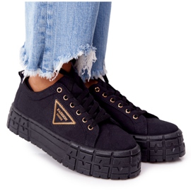 Zapatillas de mujer en la plataforma negra Big City Life negro