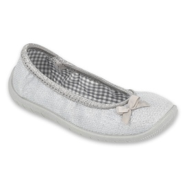 Zapatillas para niños de Befado con un arco 980x102 plata