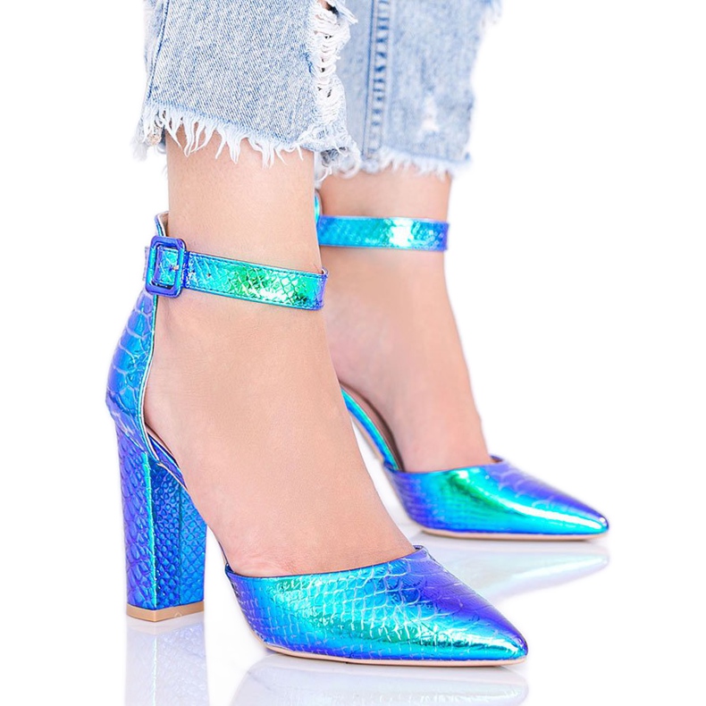 Bombas holográficas azules en el poste Ashley Bombas holográficas azules en el poste Ashley