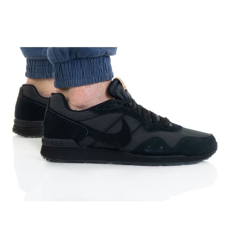 Calzado Nike Venture Runner M DJ1969-001 negro