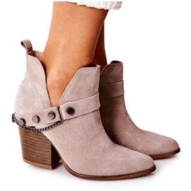 Botines de ante en una barra Lewski Shoes 2880 Cappuccino beige